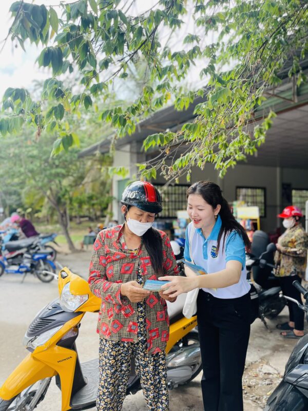 he-ron-rang-uu-dai-ngap-tran