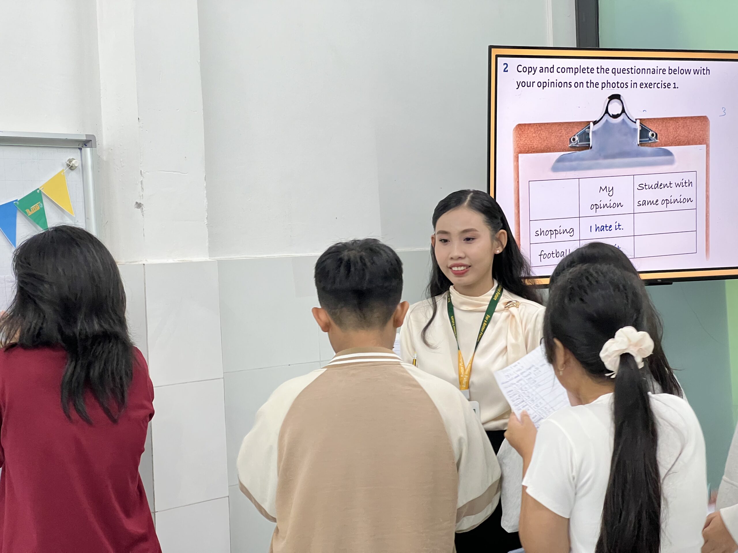 talk-with-gen-e-hoc-tieng-anh-cho-tre-em-hieu-qua-cung-co-ngan