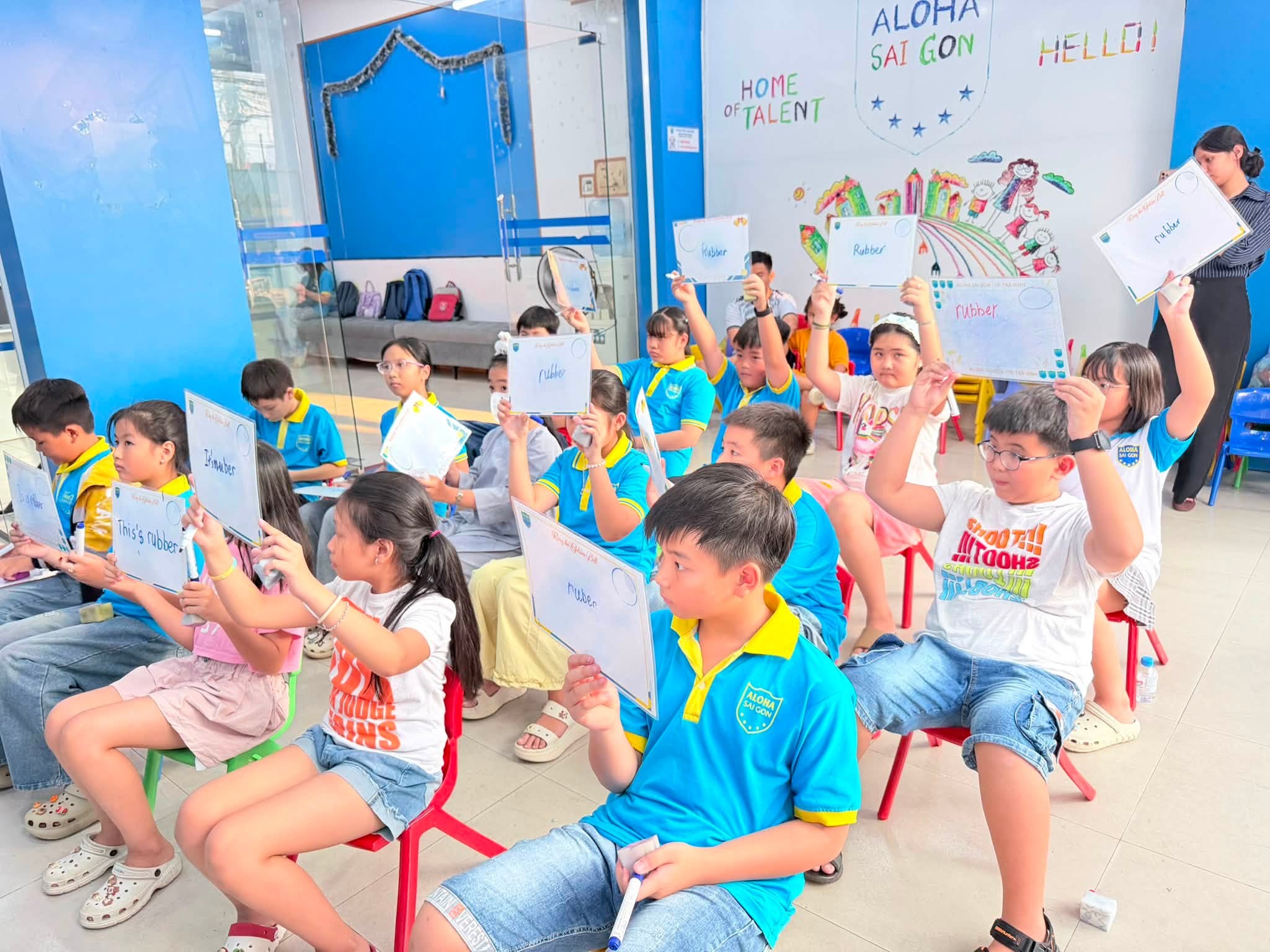 Những sai lầm thường gặp khi dạy tiếng Anh cho trẻ.